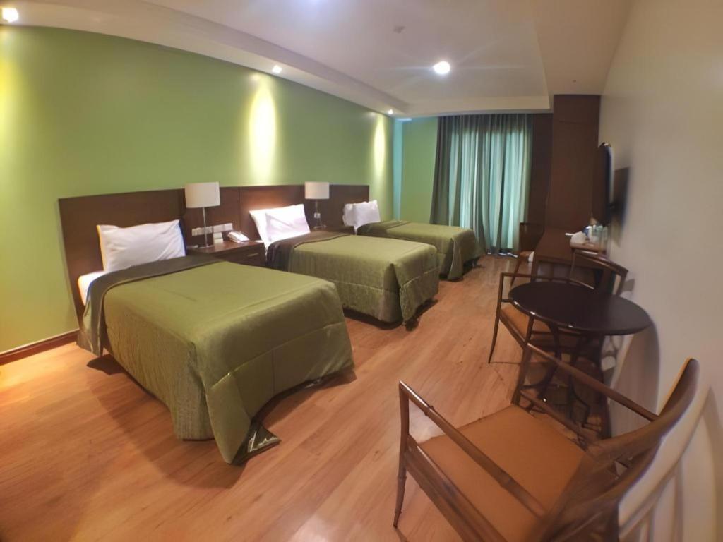 Mansion Garden Hotel Olongapo Εξωτερικό φωτογραφία