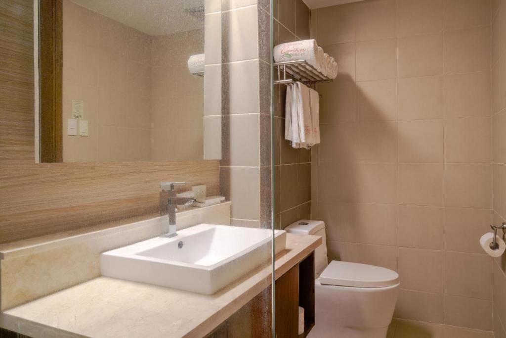 Mansion Garden Hotel Olongapo Εξωτερικό φωτογραφία