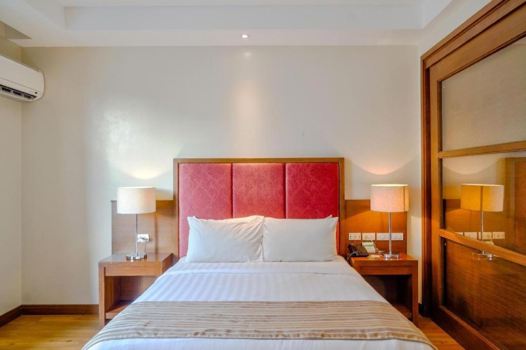 Mansion Garden Hotel Olongapo Εξωτερικό φωτογραφία