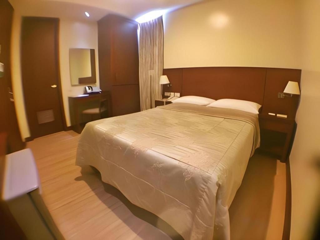 Mansion Garden Hotel Olongapo Εξωτερικό φωτογραφία